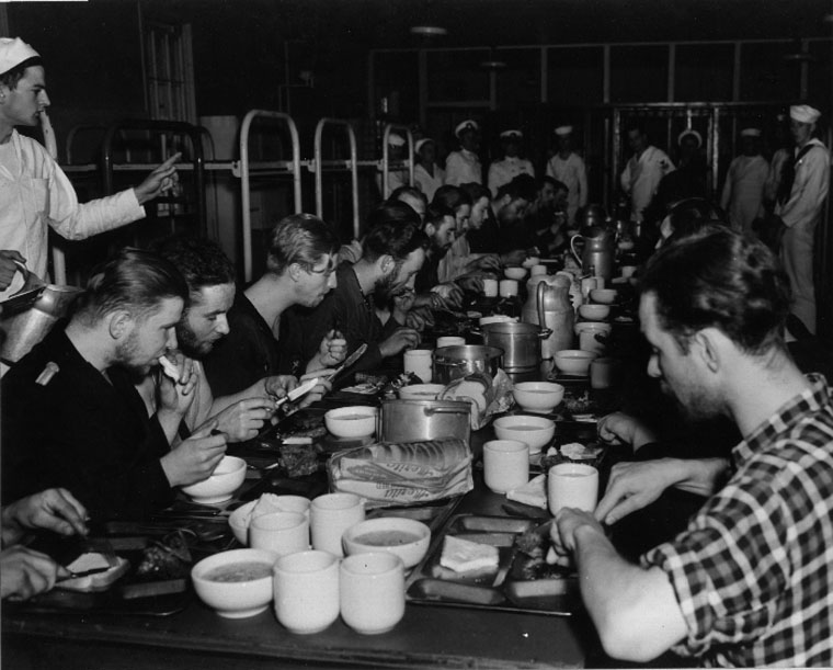 POW_Survivors_From_U-352_Eating_Lunch.jpg